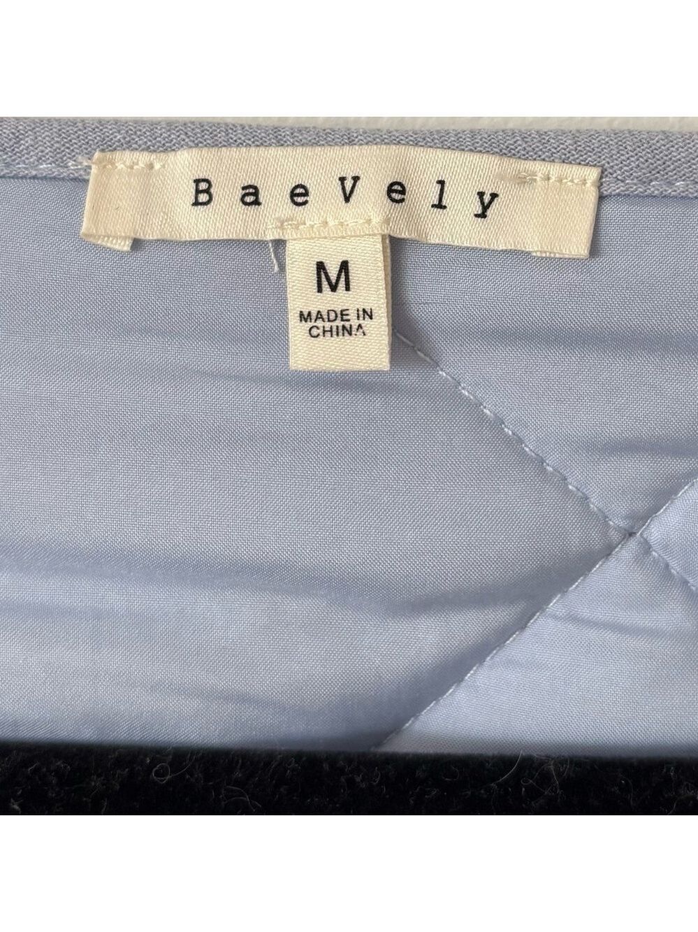 Women’s Baevely Quilted Tie-Front Lightweight Coat - Picture 3 of 3